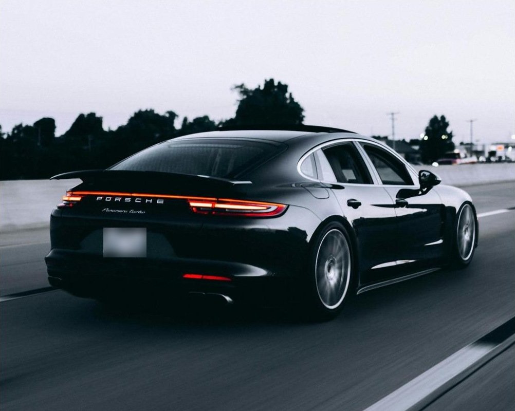 2017 Porsche Panamera Turbo